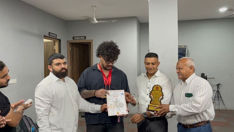 Receiving the Swarnim Ratna Puraskar